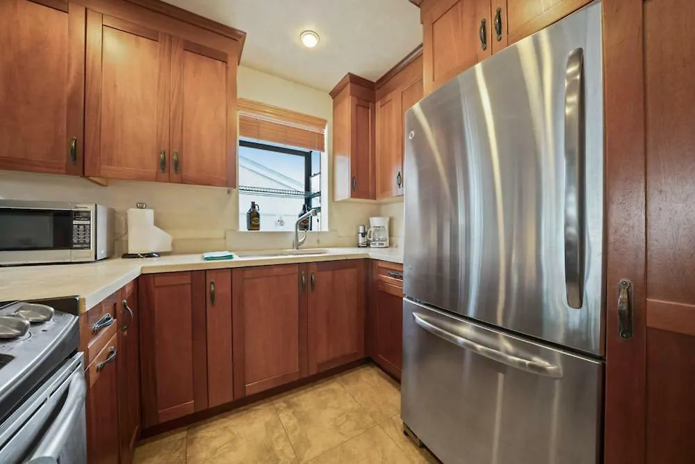 Kailua Bay Resort #3301 - Two Bedroom Condo 0*, 凯路亚-科纳